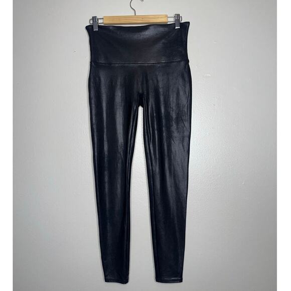 Spanx Faux Leather Leggings Black Size XL Sleek Slimming Flattering Casual - Picture 2 of 7